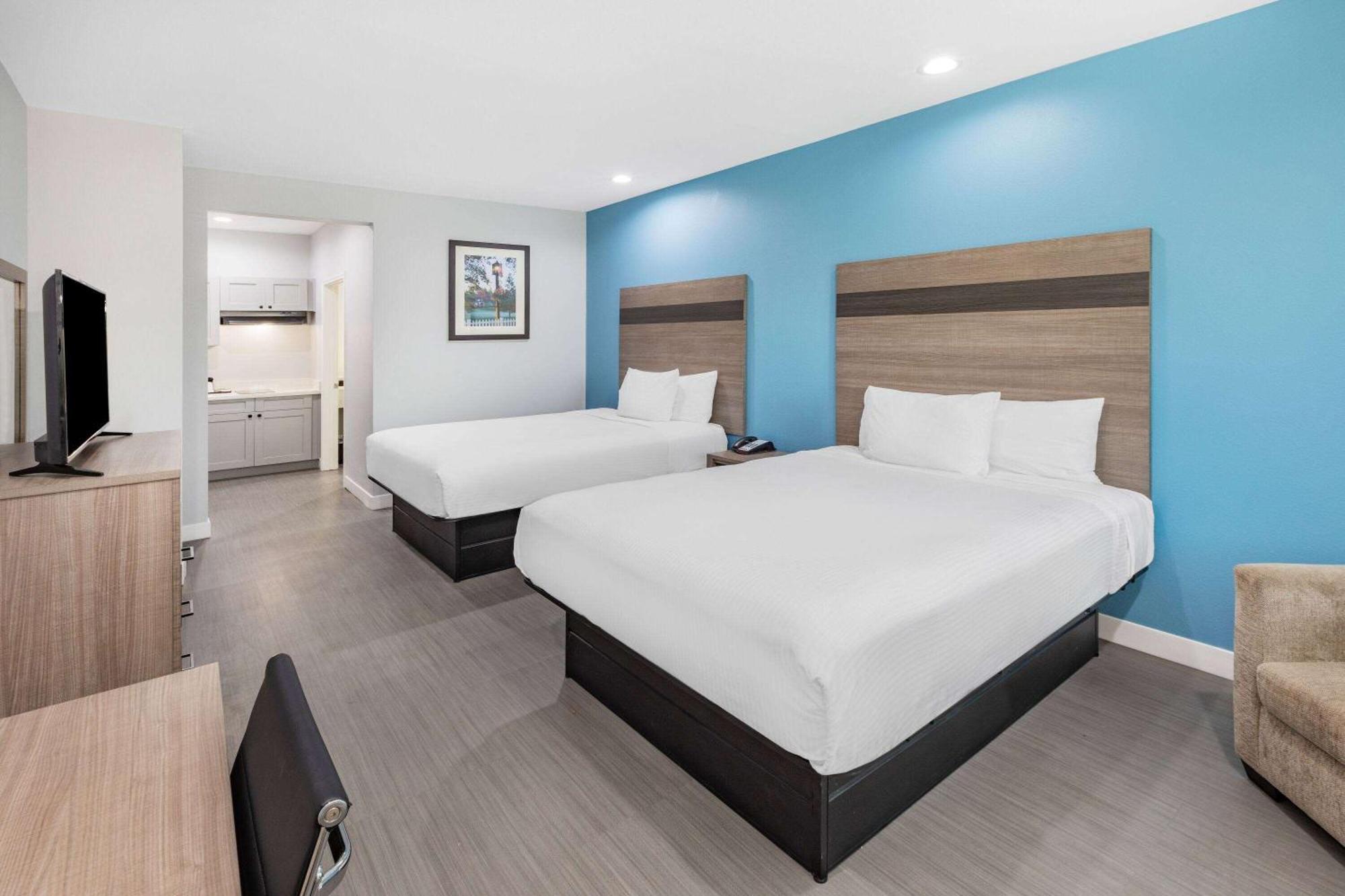 Baymont By Wyndham Freeport Texas酒店 外观 照片