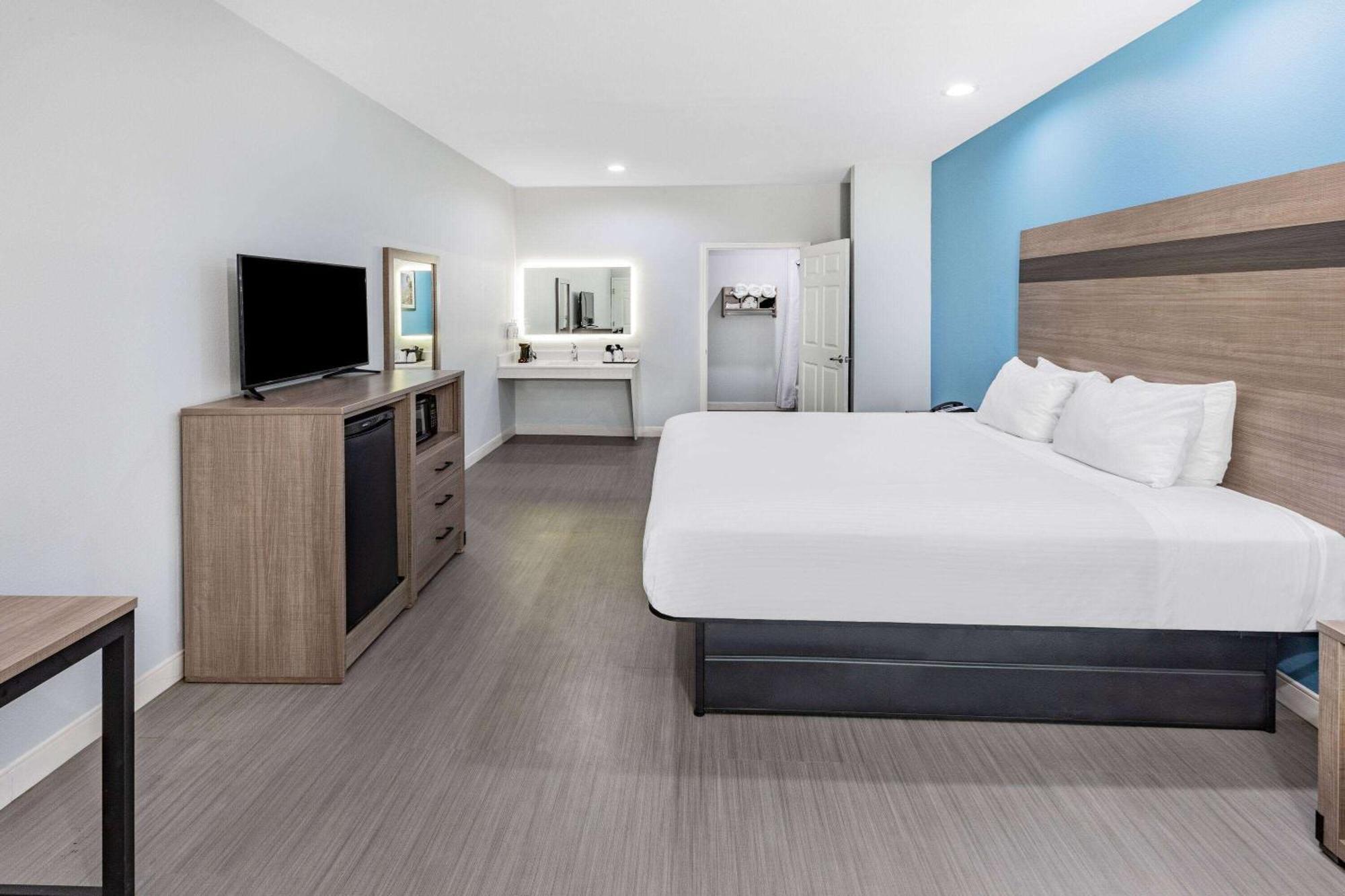 Baymont By Wyndham Freeport Texas酒店 外观 照片
