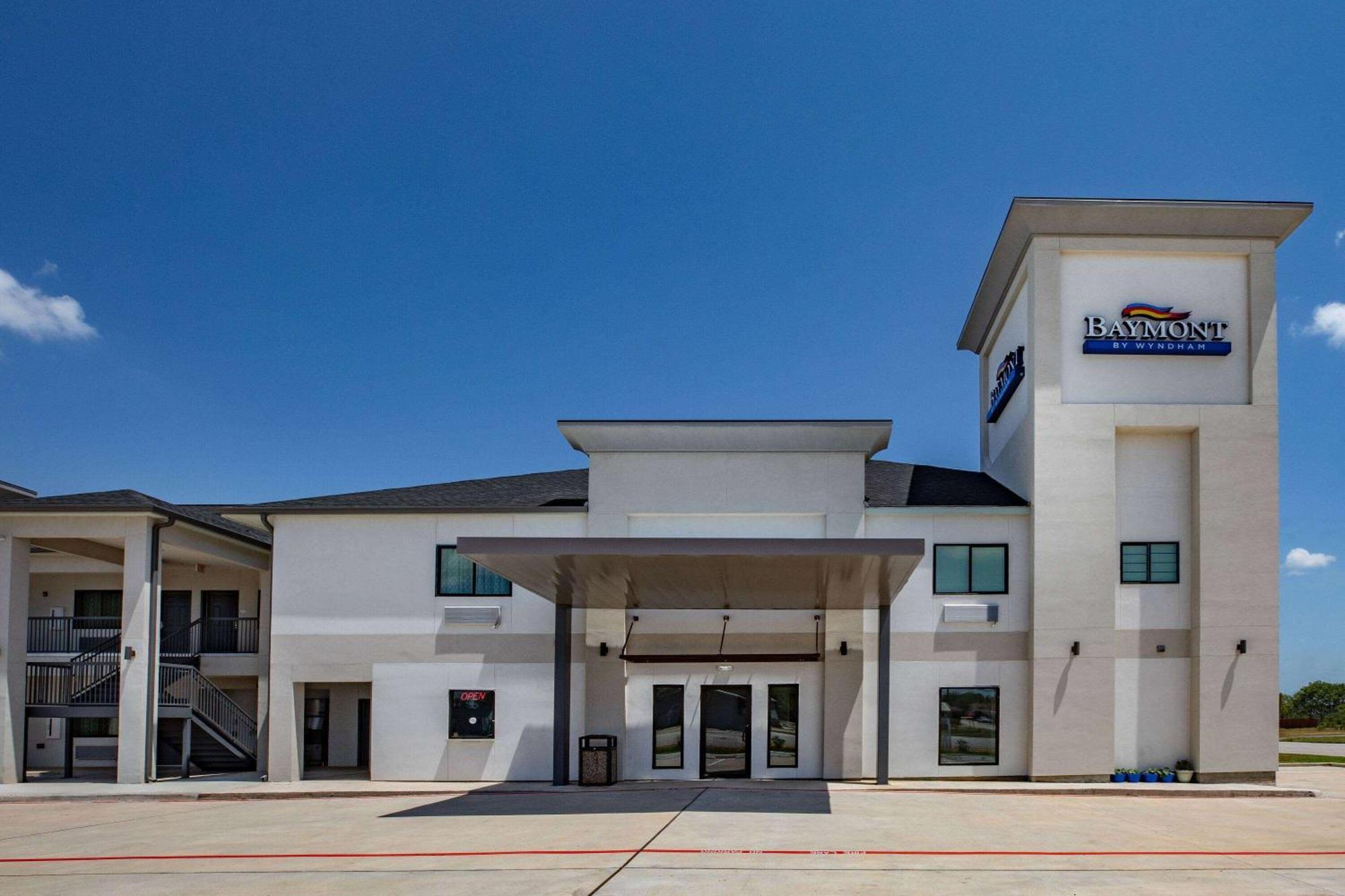 Baymont By Wyndham Freeport Texas酒店 外观 照片