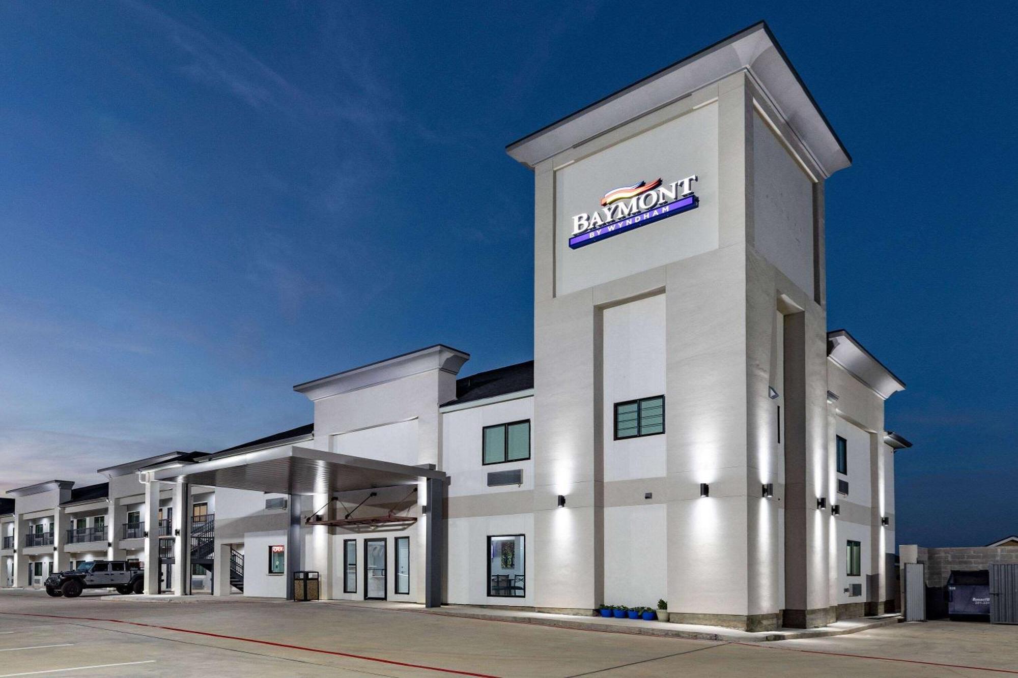 Baymont By Wyndham Freeport Texas酒店 外观 照片